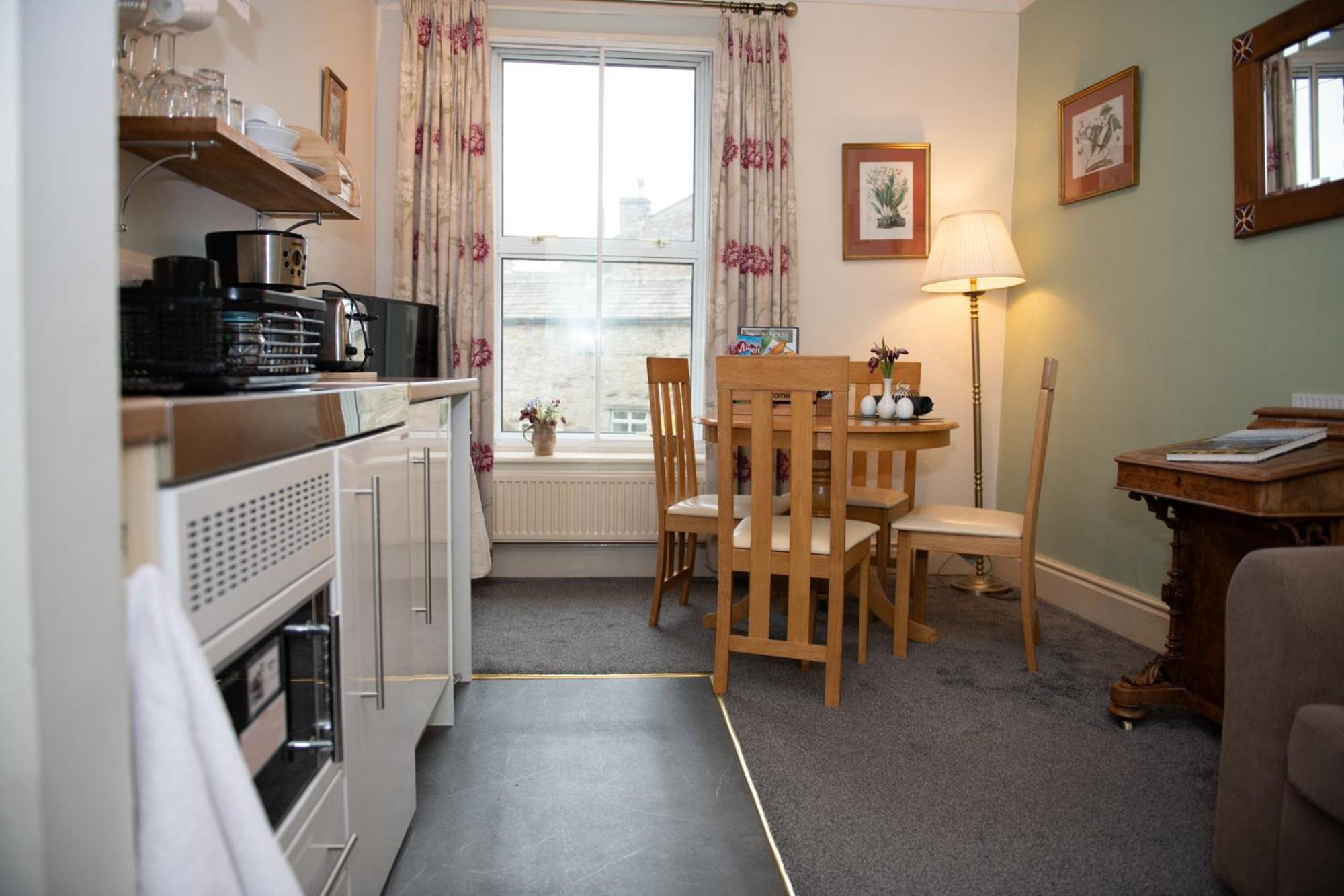 Milton House Studio Apartments Askrigg Esterno foto